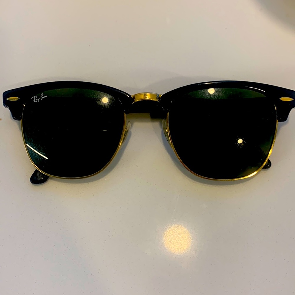 Rayban clubmasters.